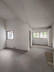 Ang Mo Kio Avenue 6 (D20), Shop House #576951791